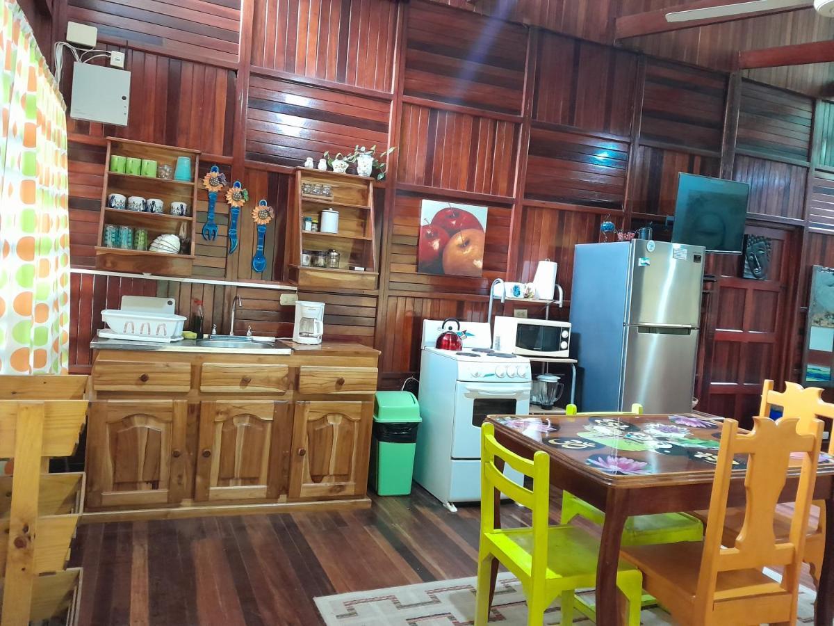 Casas Guaney, Full Furnished Studios! مانويل أنطونيو المظهر الخارجي الصورة